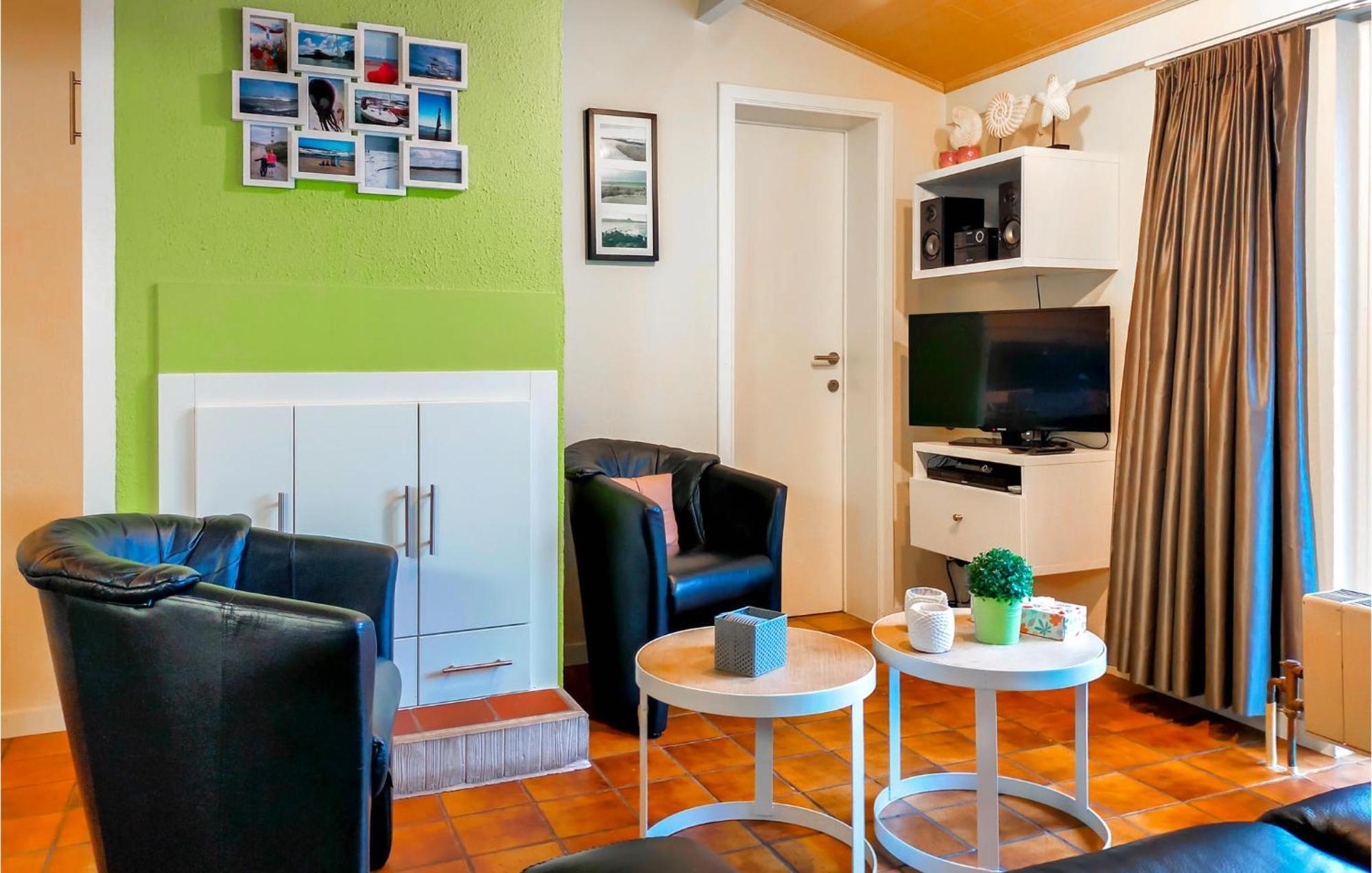 3 Bedroom Awesome Home In Oostduinkerke Extérieur photo
